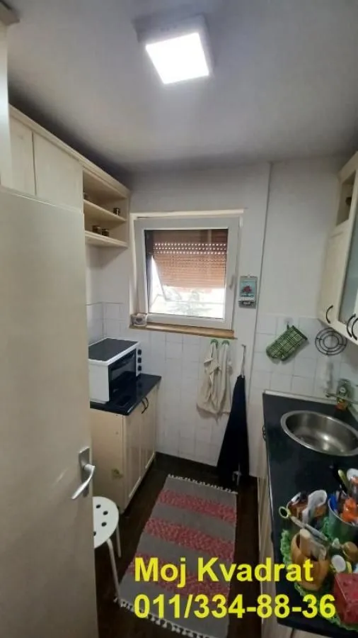 Prodaja, dvosoban stan, 53m², Skojevsko Naselje, Beograd