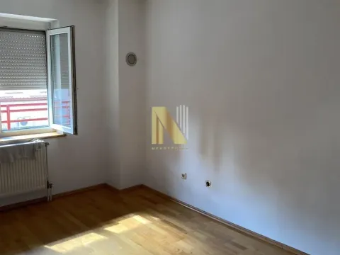 Izdavanje, dvosoban stan, 49m², Grbavica, Novi Sad Sve Podlokacije - image 2