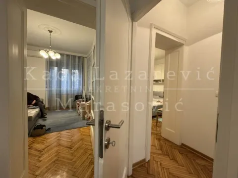 Prodaja, dvosoban stan, 55m², Kalenić Pijaca, Vračar Sve Podlokacije - image 5