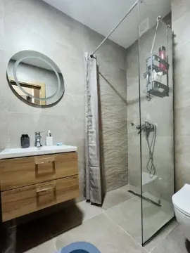 Rent, one bedroom apartment, 45m², Bečići, Budva - image 22