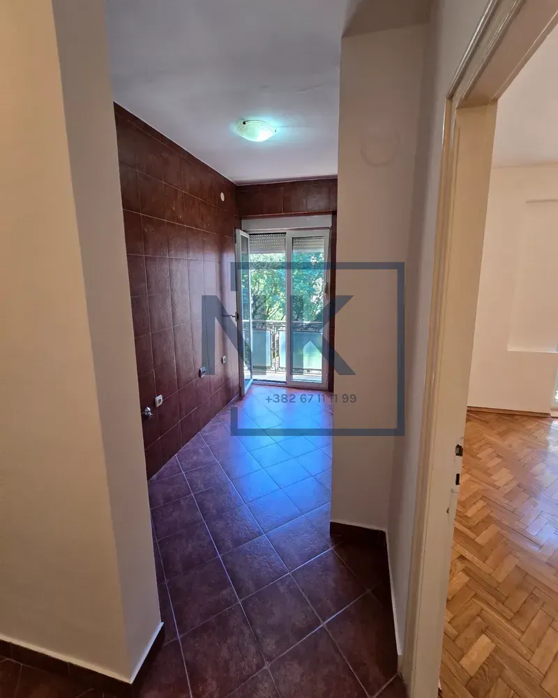 Izdavanje, jednosoban stan, 49m², Centar, Podgorica