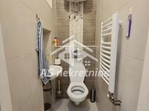 Rent, two bedroom apartment, 50m², Stari Grad, Beograd - image 15
