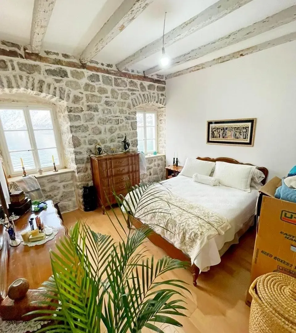 Sale, house, 120m², Prčanj, Kotor