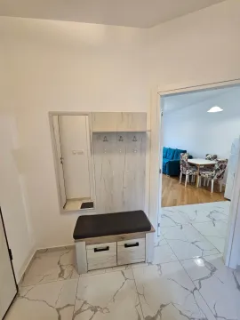 Prodaja, jednosoban stan, 42m², Centar, Budva - image 6