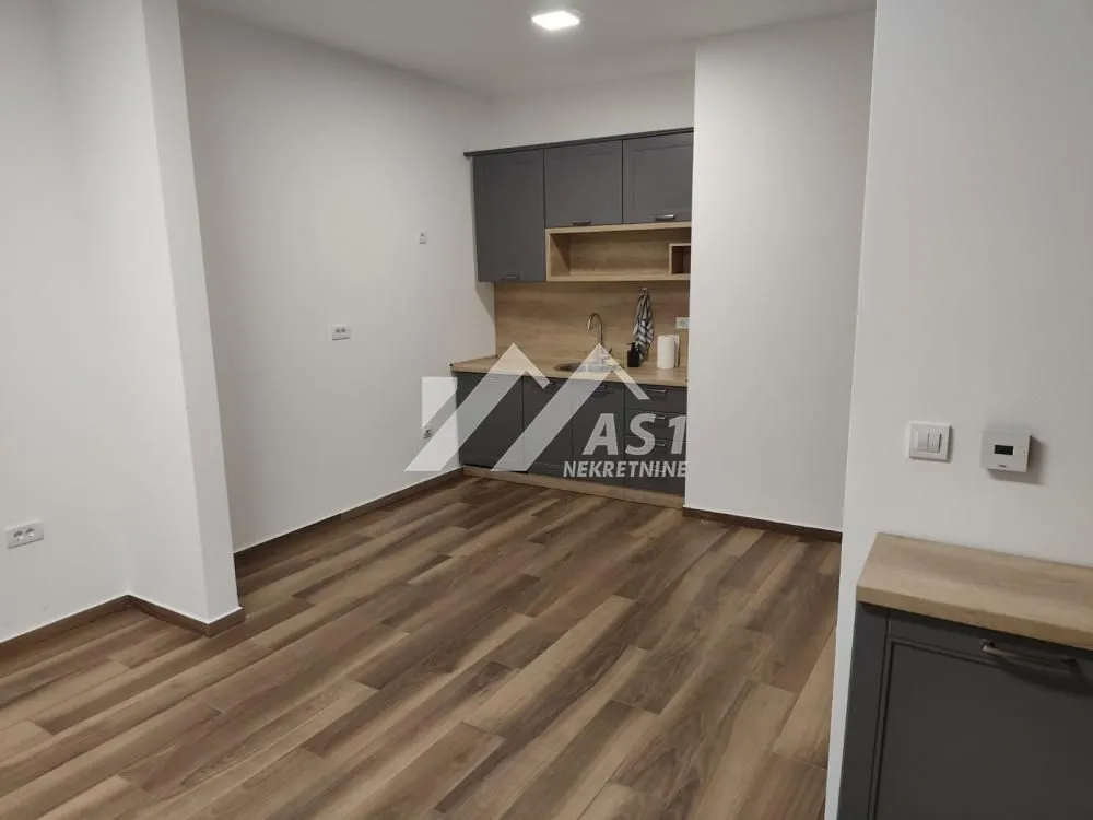 Rent, office space, 100m², Novi Sad Sve Podlokacije, Novi Sad