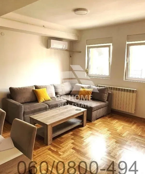 Izdavanje, dvosoban stan, 100m², Lipov Lad, Zvezdara Sve Podlokacije