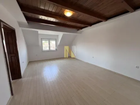 Sale, house, 281m², Adice, Novi Sad Sve Podlokacije - image 11