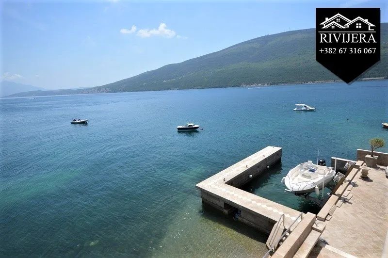 Prodaja, kuća, 411m², Đenovići, Herceg Novi
