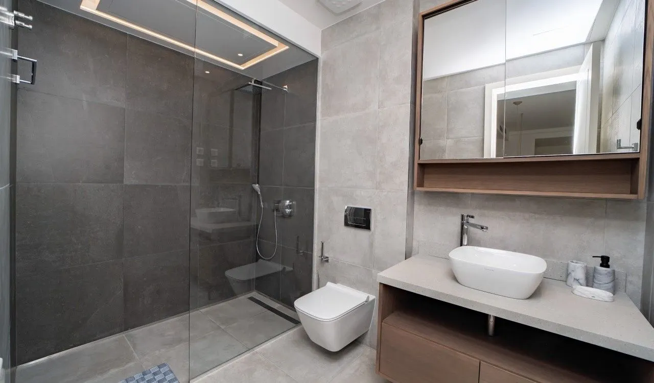 Prodaja, jednosoban stan, 77m², Luštica Bay, Tivat