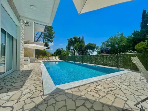 Prodaja, stan, 963m², Šušanj, Bar - image 10