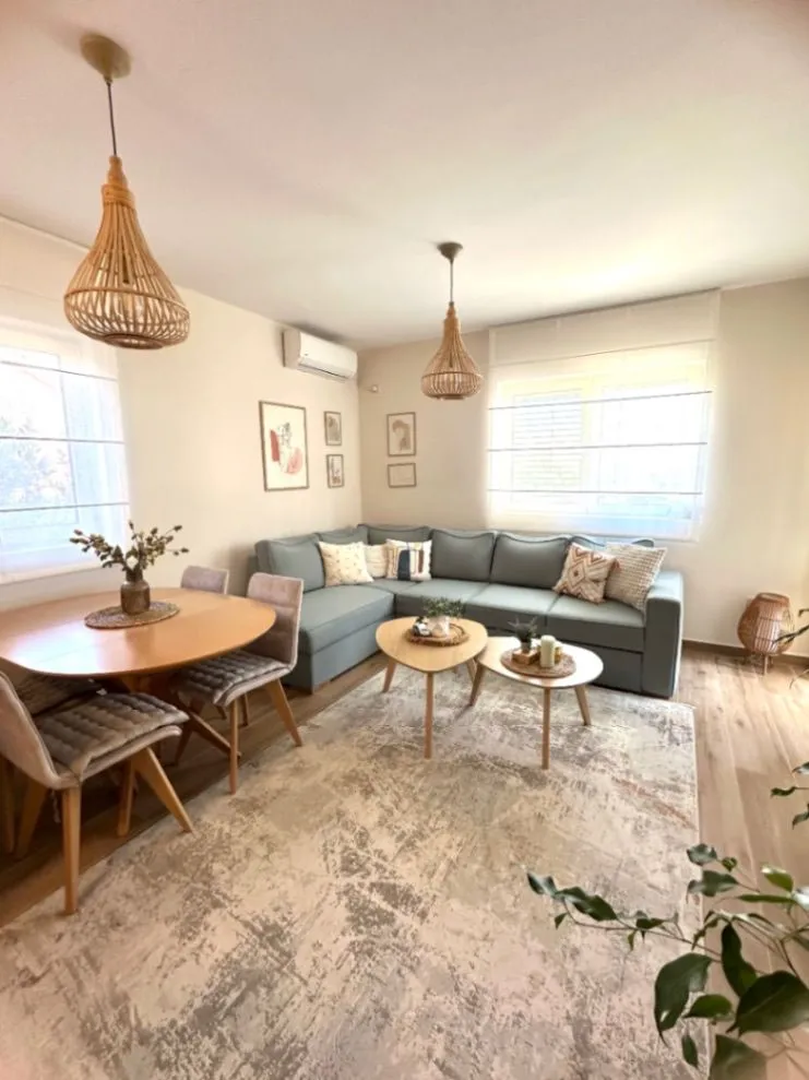 Izdavanje, jednosoban stan, 48m², Seljanovo, Tivat