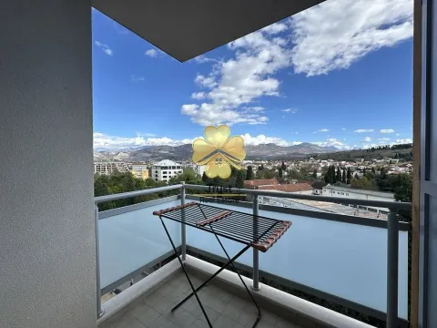 Izdavanje, dvosoban stan, 65m², City Kej, Podgorica - image 5