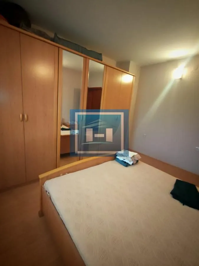 Prodaja, kuća, 204m², Gloždak, Paraćin