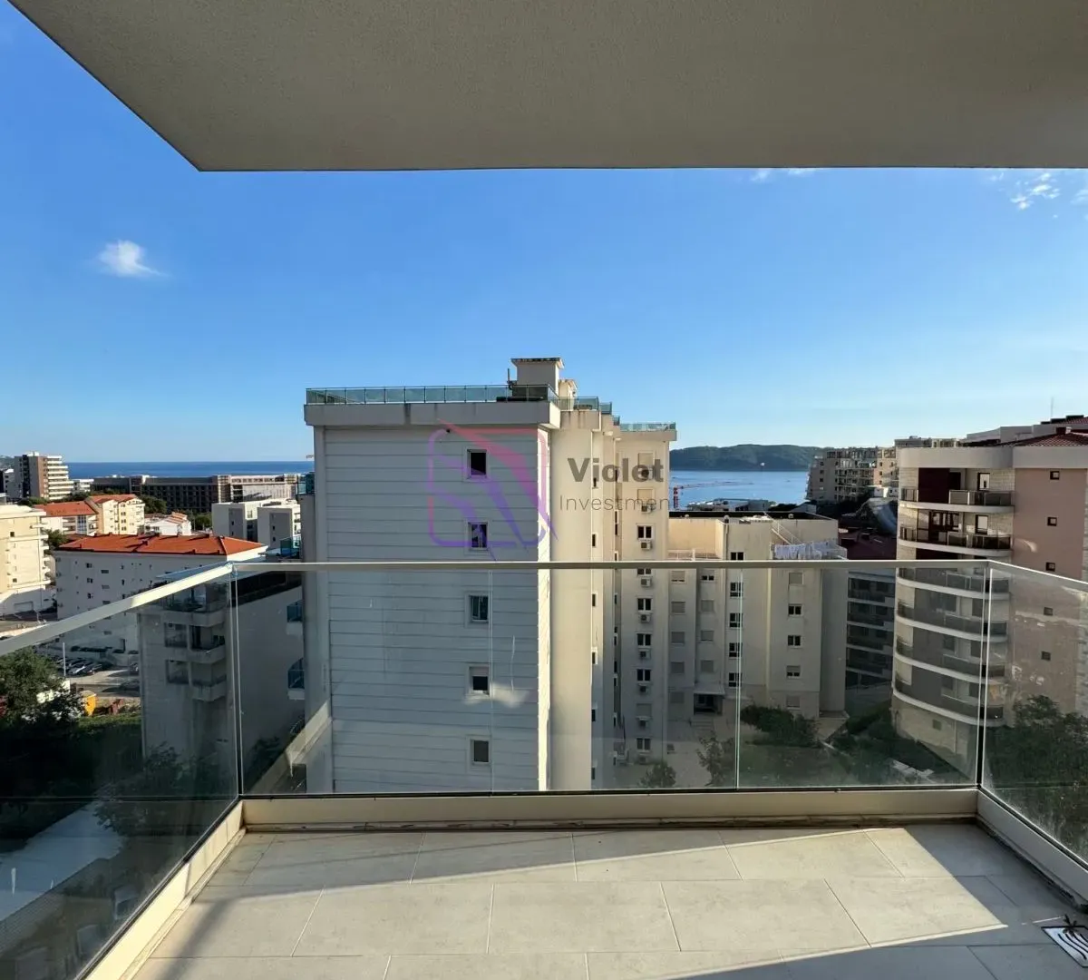 Sale, two bedroom apartment, 74m², Bečići, Budva