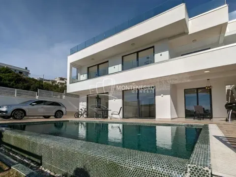 Prodaja, kuća, 365m², Centar, Bar - image 5