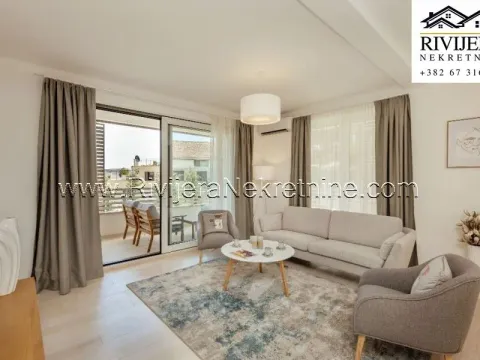 Sale, two bedroom apartment, 100m², Igalo, Herceg Novi - image 1