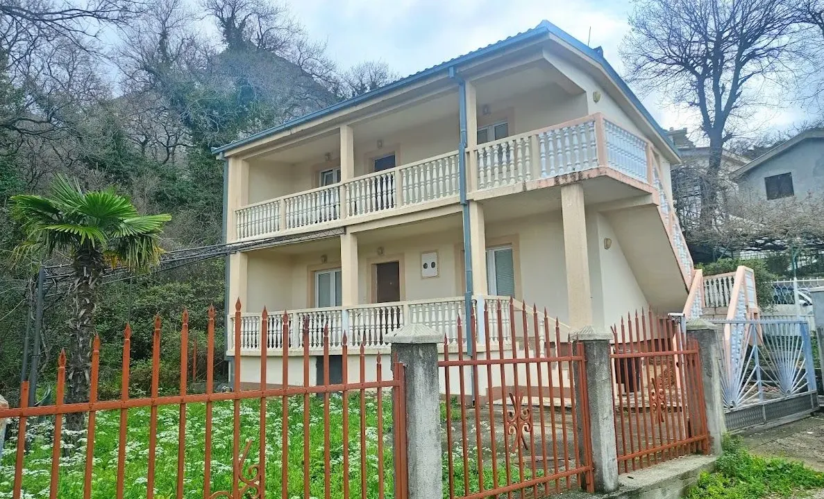 Prodaja, kuća, 140m², Sutomore, Bar