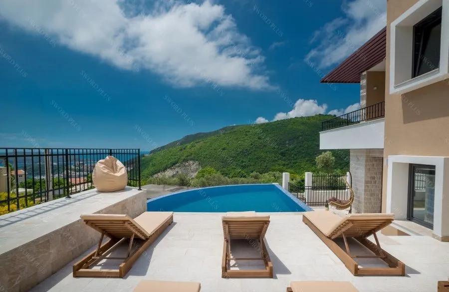 Sale, house, 170m², Centar, Budva