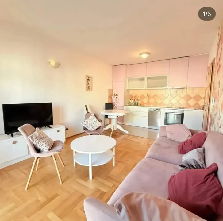 Rent, one bedroom apartment, 39m², Stari Aerodrom, Podgorica