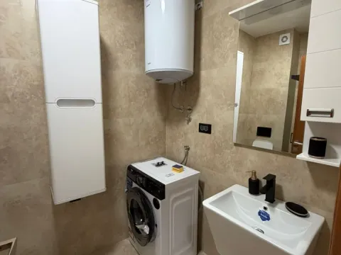 Rent, one bedroom apartment, 50m², Radanovići, Kotor - image 14