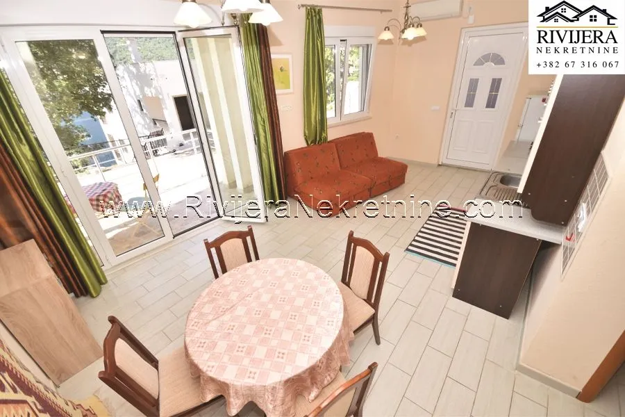 Prodaja, dvosoban stan, 79m², Lepetani, Tivat