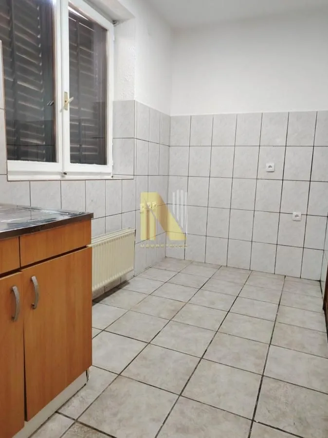 Rent, office space, 80m², Centar, Novi Sad