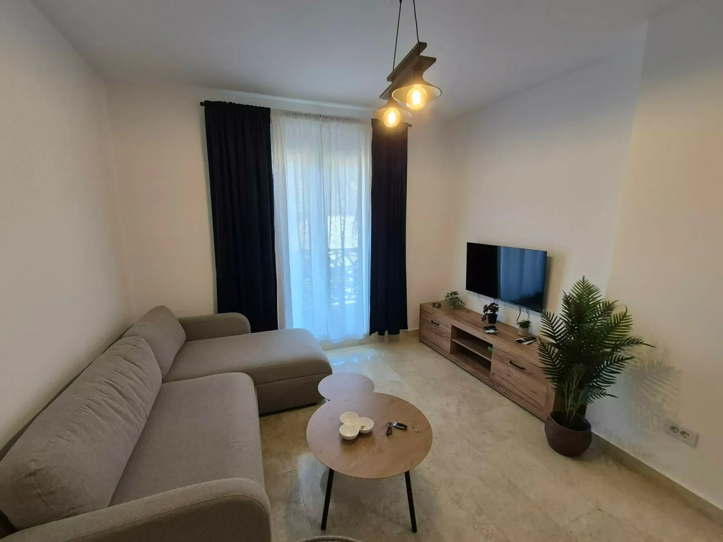 Prodaja, jednosoban stan, 40m², 25. Maj, Zlatibor