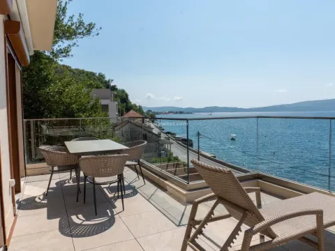 Sale, two bedroom apartment, 93m², Donja Lastva, Tivat - image 1