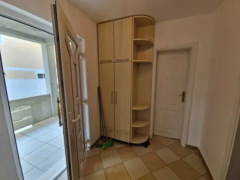 Prodaja, kuća, 150m², Tivat, Crna Gora - image 7