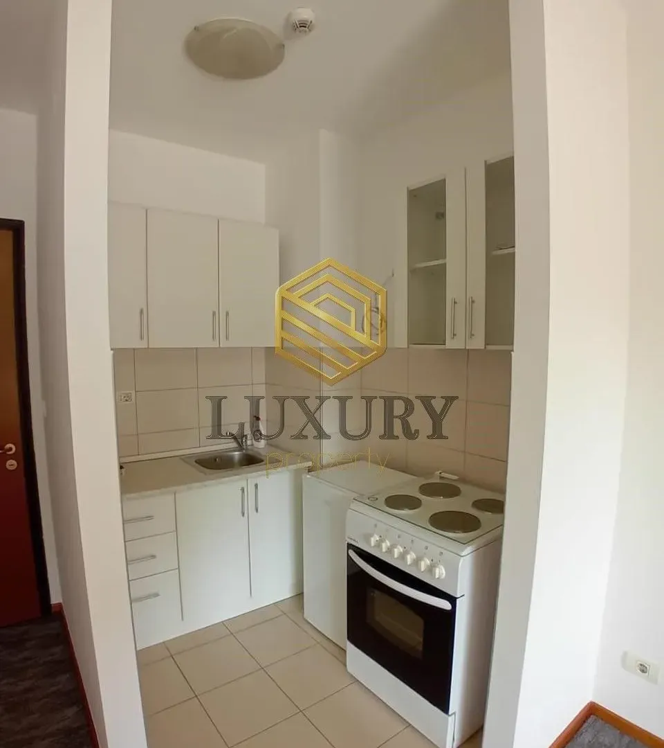 Sale, office space, 30m², City Kvart, Podgorica