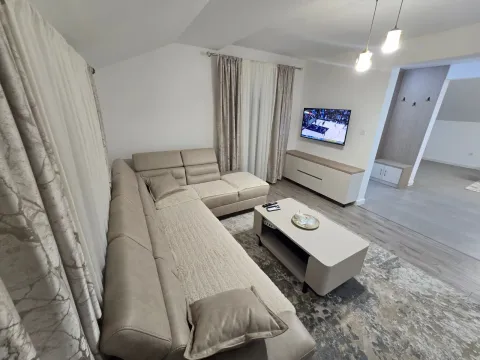 Izdavanje, dvosoban stan, 100m², Zabjelo, Podgorica - image 3