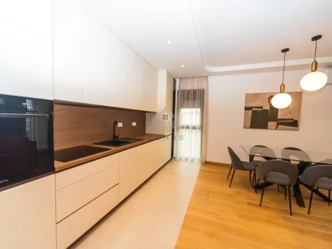 Izdavanje, trosoban stan, 100m², Podgorica, Crna Gora - image 6