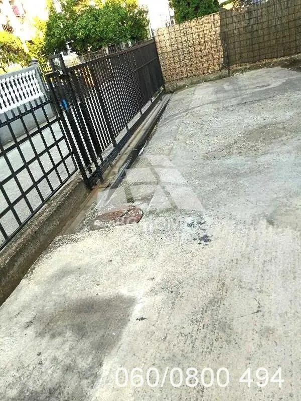 Sale, house, 160m², Borča 1, Borča Sve Podlokacije