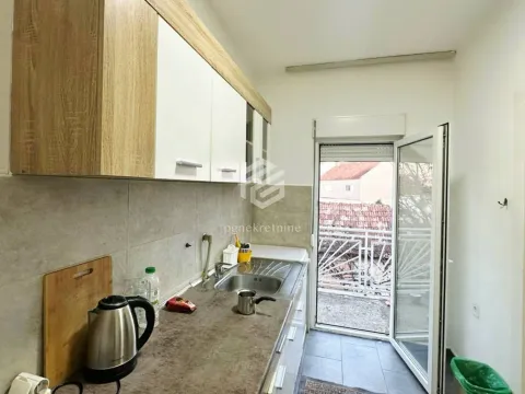 Izdavanje, trosoban stan, 100m², Zagorič, Podgorica - image 5