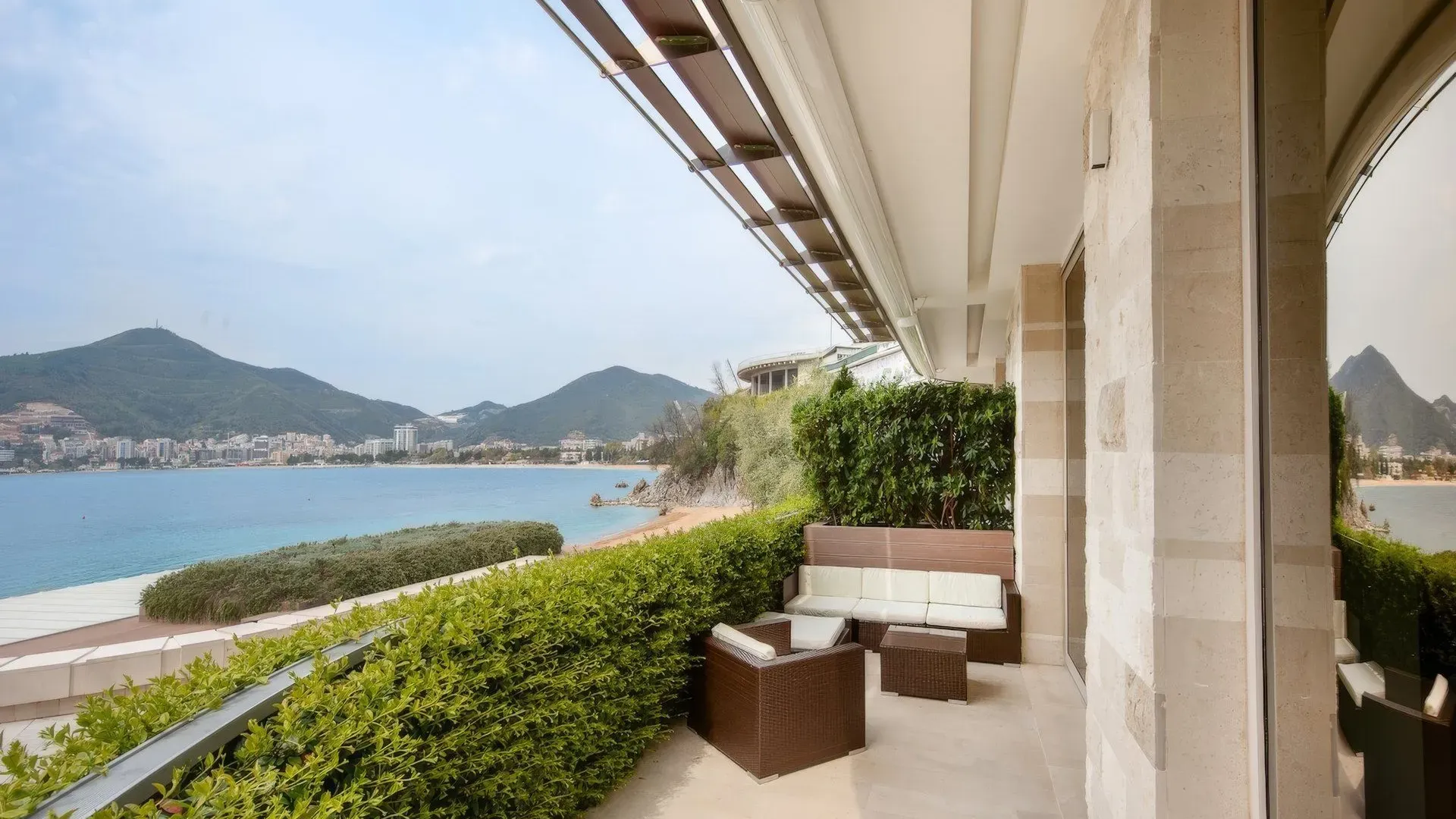 Sale, one bedroom apartment, 94m², Dukley Gardens, Budva