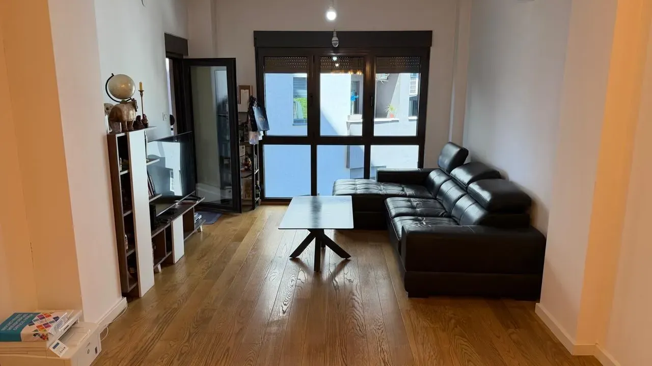 Prodaja, dvosoban stan, 78m², Centar, Podgorica