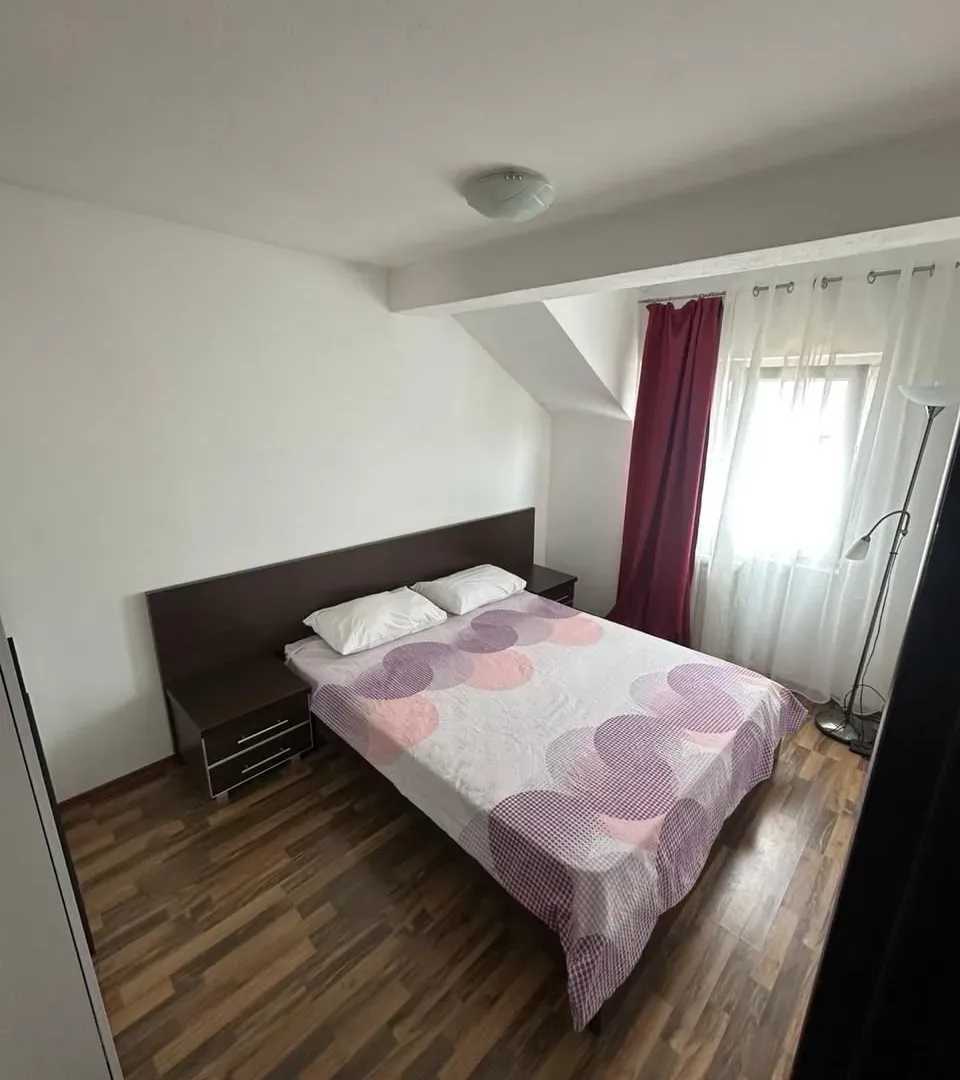 Izdavanje, trosoban stan, 141m², Donja Gorica, Podgorica