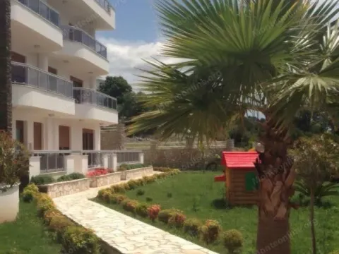 Sale, three bedroom apartment, 241m², Dobre Vode, Bar - image 17