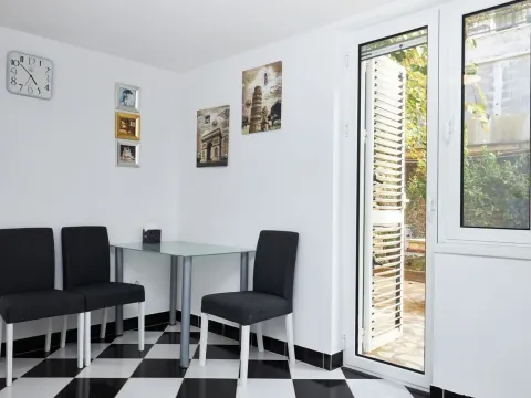 Sale, house, 110m², Budva, Crna Gora - image 6