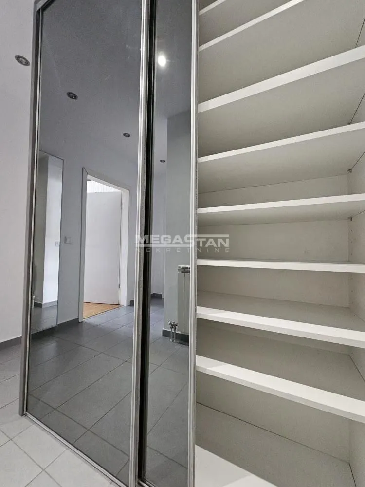 Prodaja, trosoban stan, 81m², Lekino Brdo, Voždovac Sve Podlokacije
