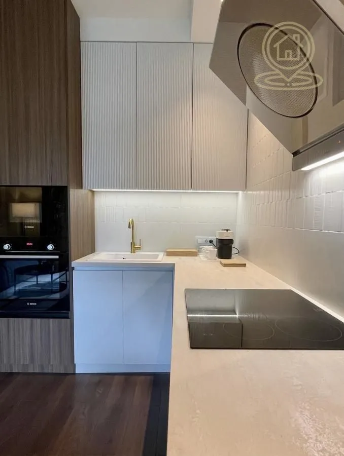 Prodaja, trosoban stan, 86m², Centar, Novi Sad