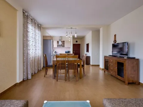 Sale, two bedroom apartment, 88m², Lazi, Budva - image 6