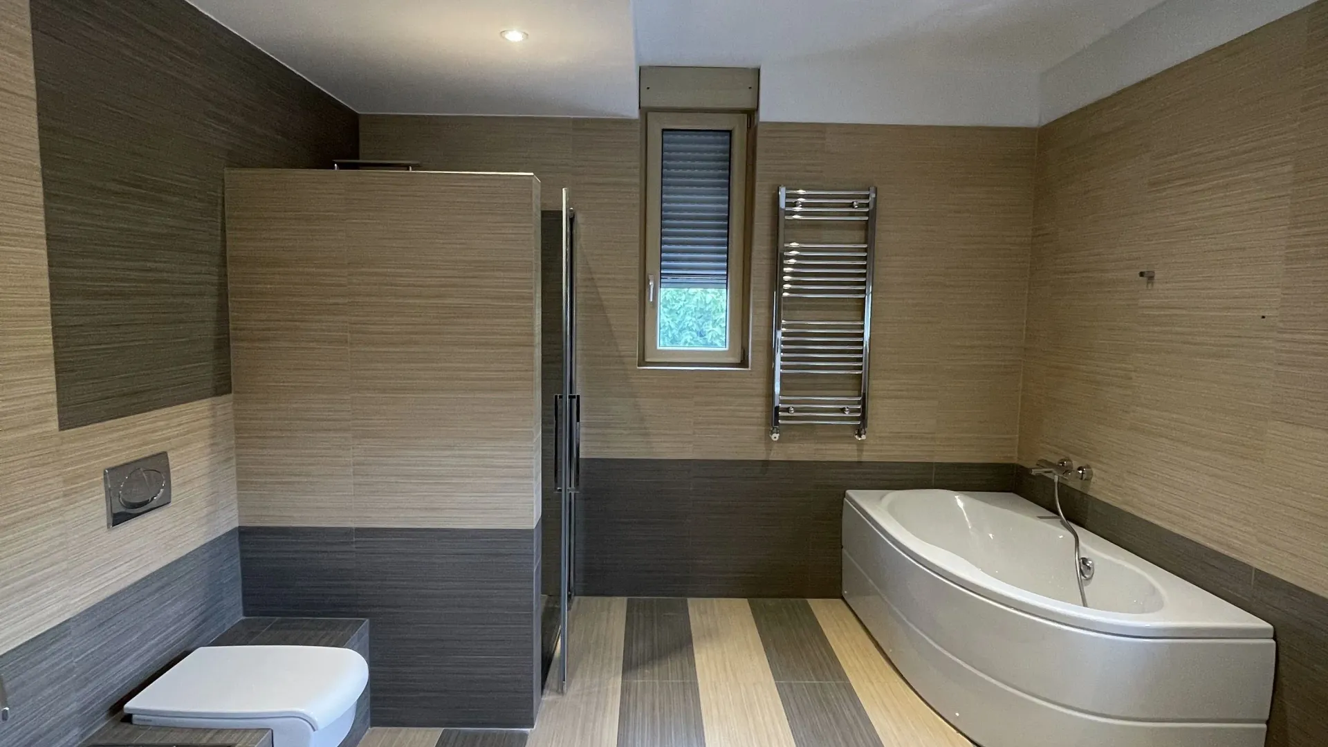 Sale, house, 630m², Zeta, Podgorica