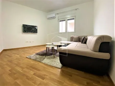 Rent, one bedroom apartment, 39m², Drač, Podgorica - image 2