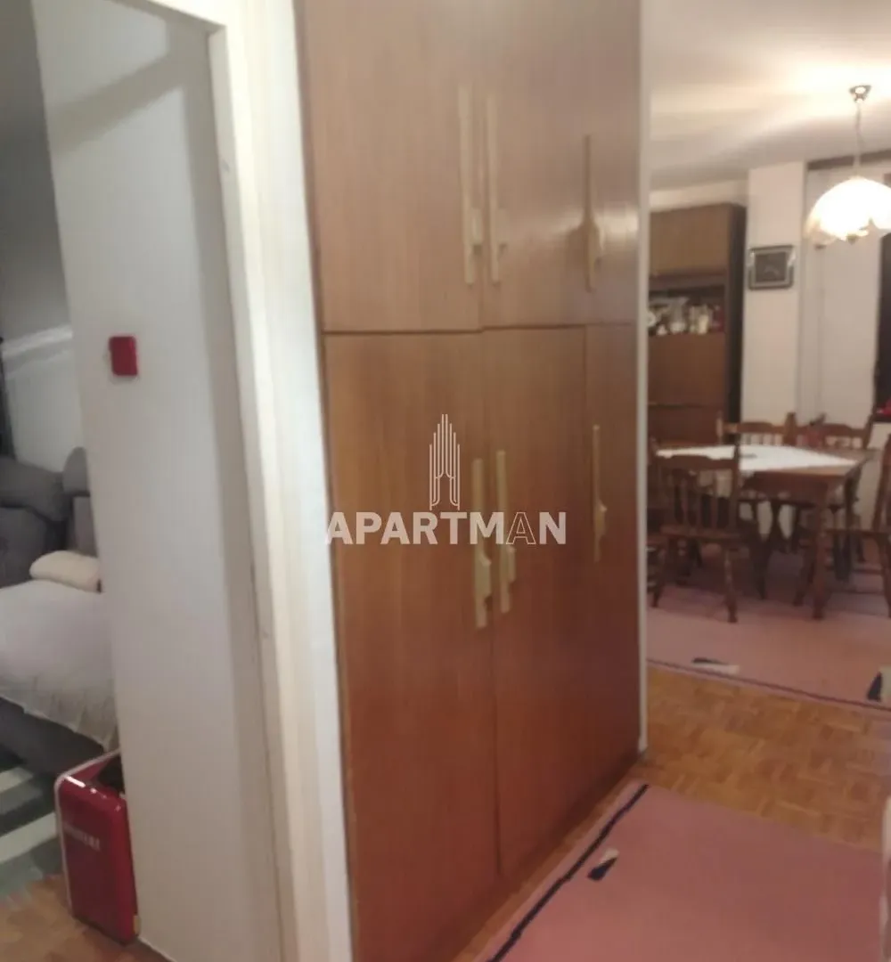 Prodaja, trosoban stan, 73m², Novi Beograd Blok 72, Novi Beograd Sve Podlokacije