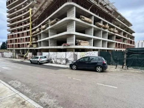 Sale, two bedroom apartment, 100m², Bar, Crna Gora - image 8