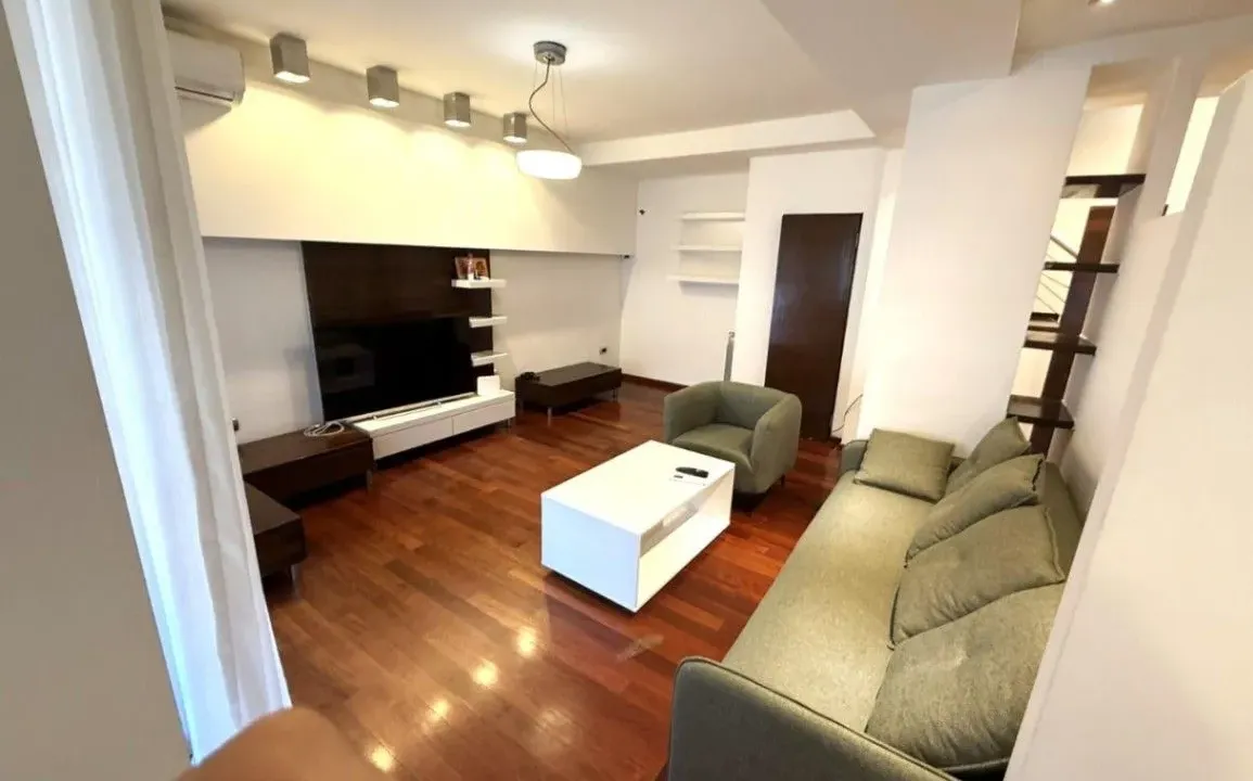 Izdavanje, dvosoban stan, 95m², Preko Morače, Podgorica