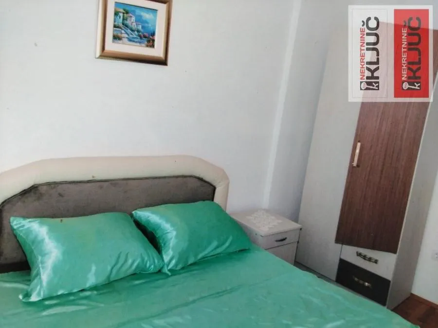 Izdavanje, jednosoban stan, 38m², Bulevar Oslobodjenja, Novi Sad Sve Podlokacije