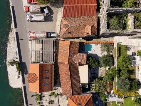 Prodaja, kuća, 160m², Perast, Kotor - image 24