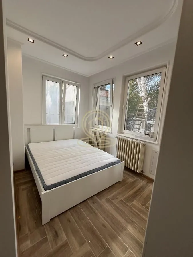 Rent, two bedroom apartment, 43m², Voždovac Sve Podlokacije, Beograd